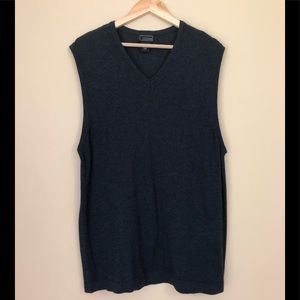 Cezani Dark Gray Sleeveless Sweater Vest Sz L